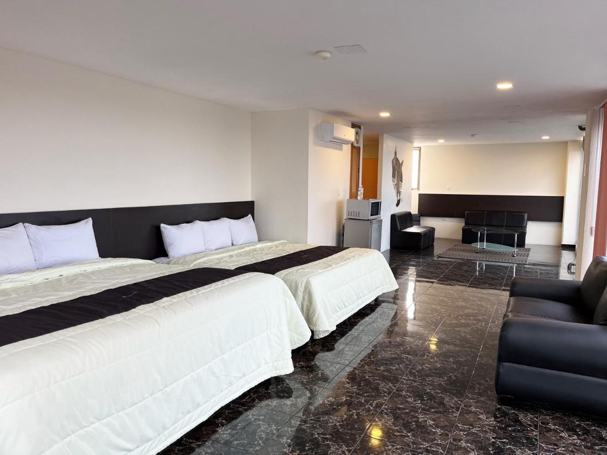 Puebla Inn Express ภายนอก รูปภาพ