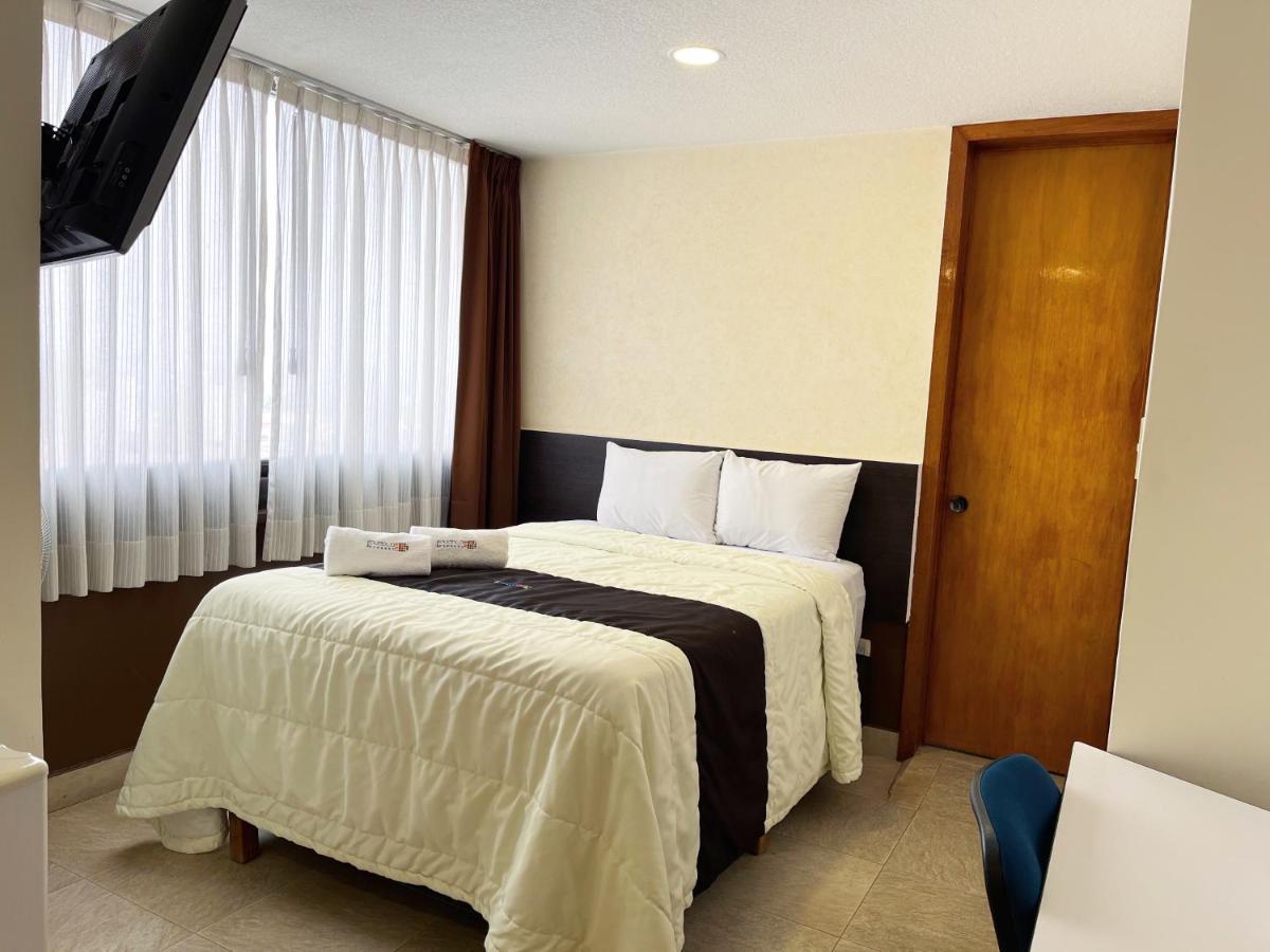 Puebla Inn Express ภายนอก รูปภาพ